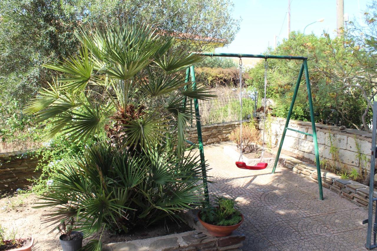 La Mansarda Bed and Breakfast Biancareddu Buitenkant foto